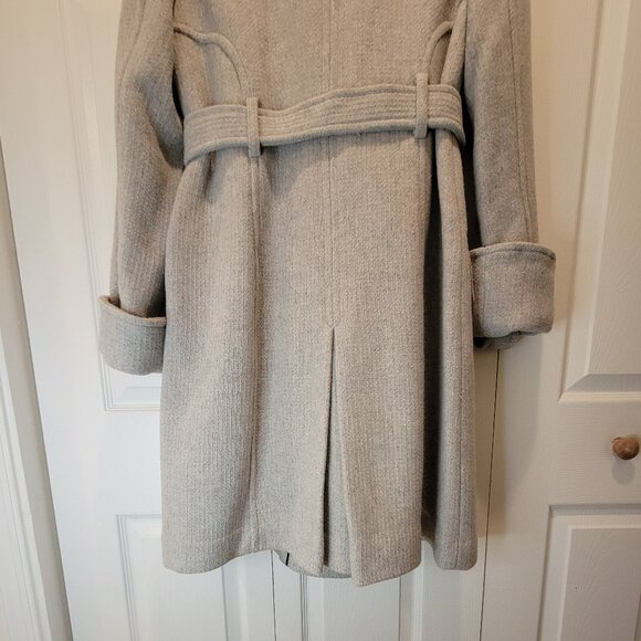 GUESS Wool Blend Doublebreasted Gray Coat NWOT w/ Silver Buttons - Picture 12 of 16